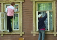 Работы по замене поврежденных стеклопакетов Работы по замене поврежденных стеклопакетов